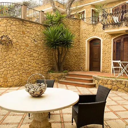 Residenza Terrazze Sul Mare 3*